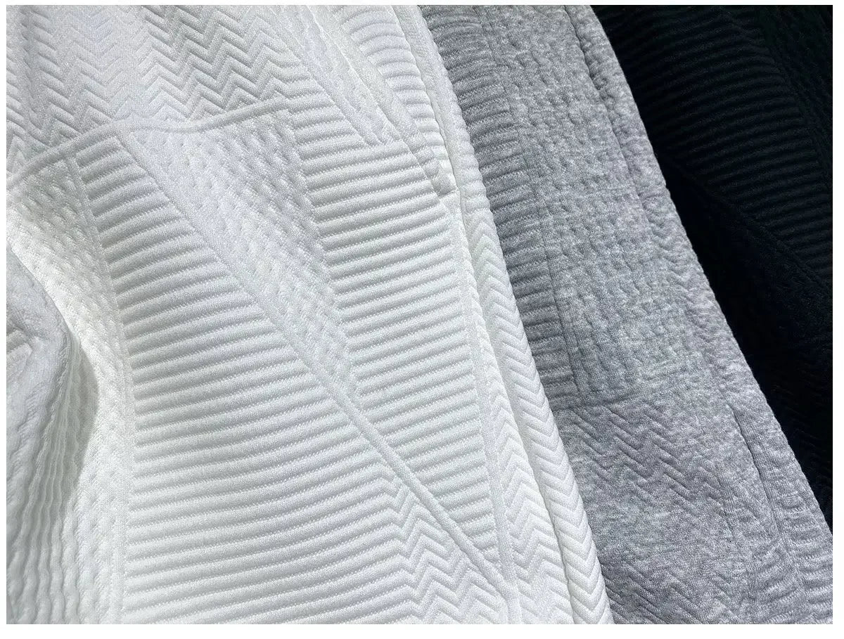 Men's Wave Pattern Sports Shorts