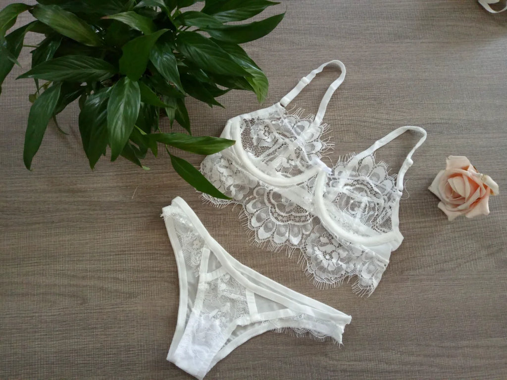 Lace Sexy Underwear Set Hollow Eyelashes Lace Lingerie Set Bra and Panty Set White Black Underwear Women Set