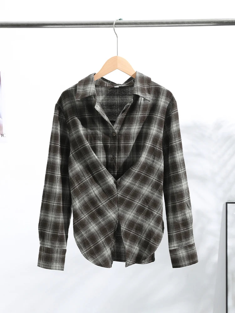 Women's Plaid Button-Up Blouse