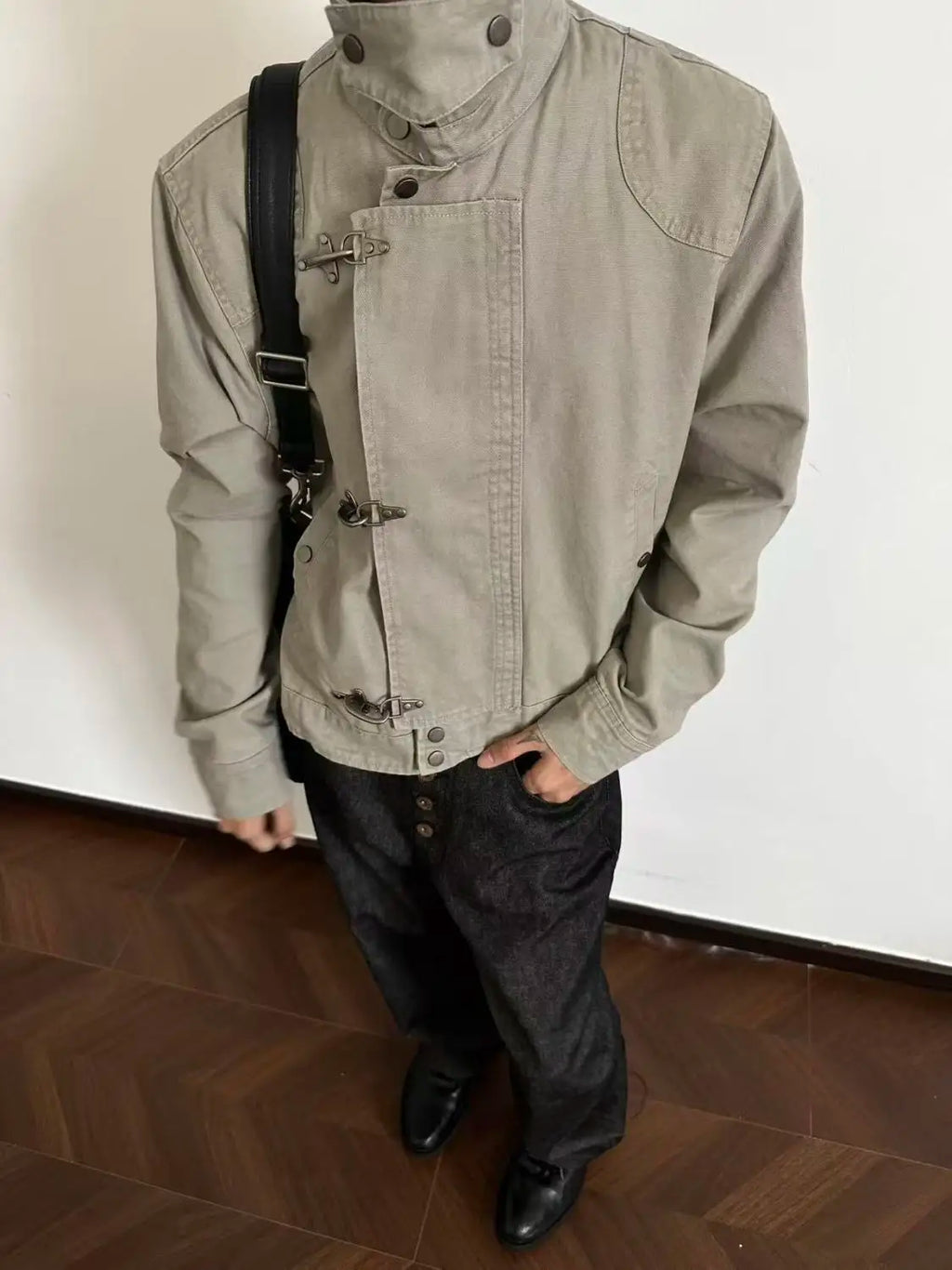 Harajuku Men's Turn Down Collar Jacket American Retro Short Workwear Coat Autumn Streetwear Casual Loose Fit Fashion Outerwear