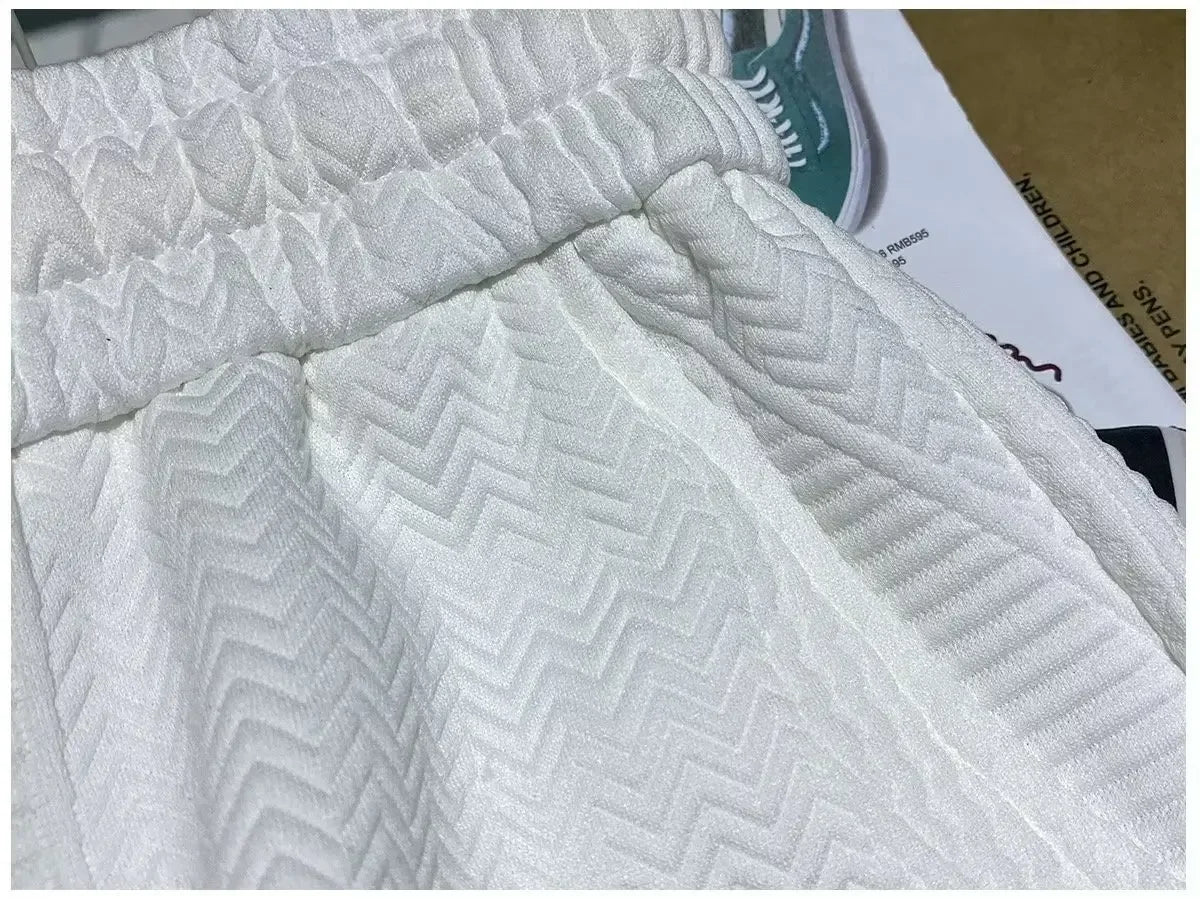 Men's Wave Pattern Sports Shorts