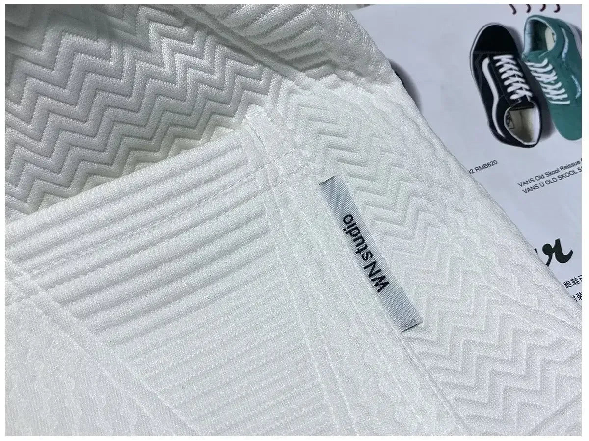 Men's Wave Pattern Sports Shorts