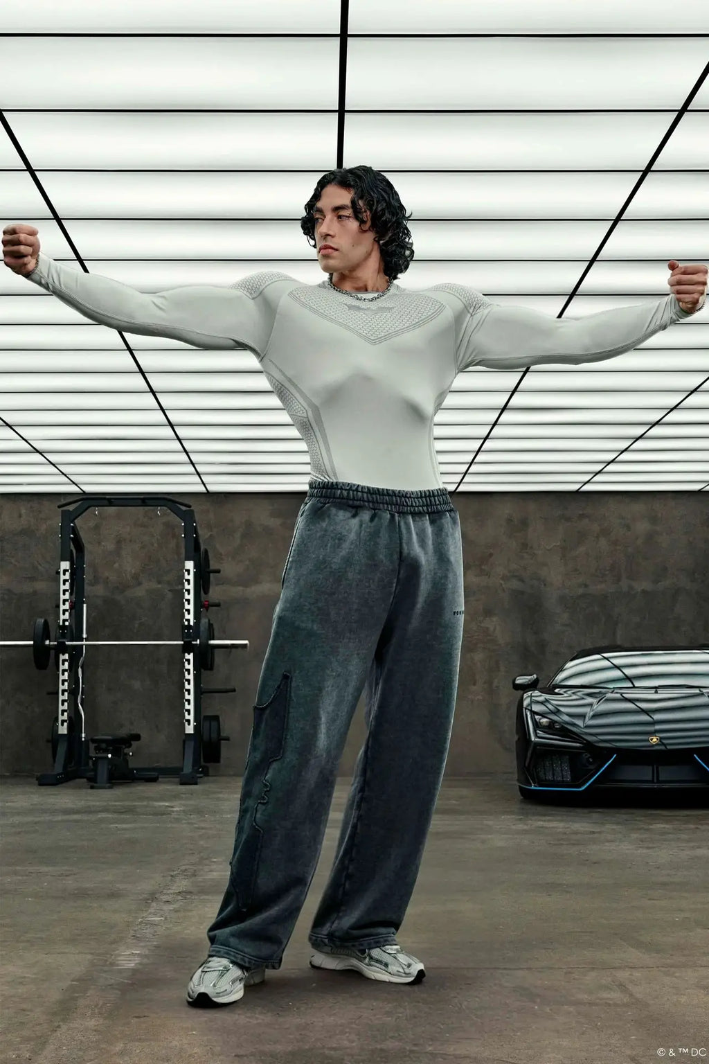 Men's Slim Fit Ice Silk T-Shirt Short Sleeve O-Neck Gym Exercise Summer Fashion Top New Style Bottoming Clothing